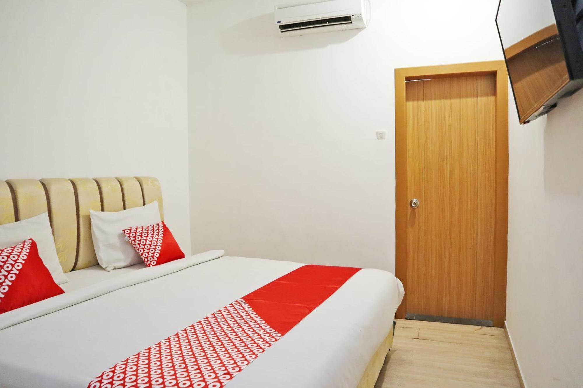 Hotel OYO 1673 M Authentic Kost Man Padang  Exterior foto